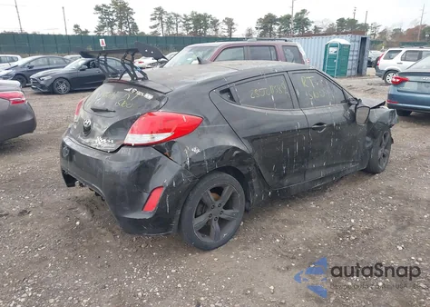 2013 Hyundai Veloster Base W/Black from USA, damaged, VIN KMHTC6AD9DU144763
